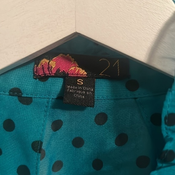 Forever 21 sleeves see thru blouse size S 282 - Picture 4 of 5